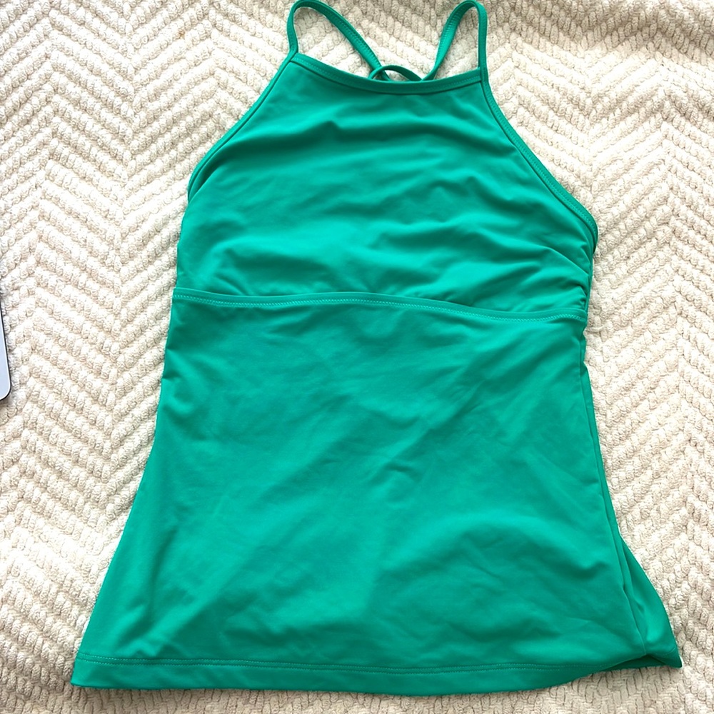 adorable green athleta tankini top